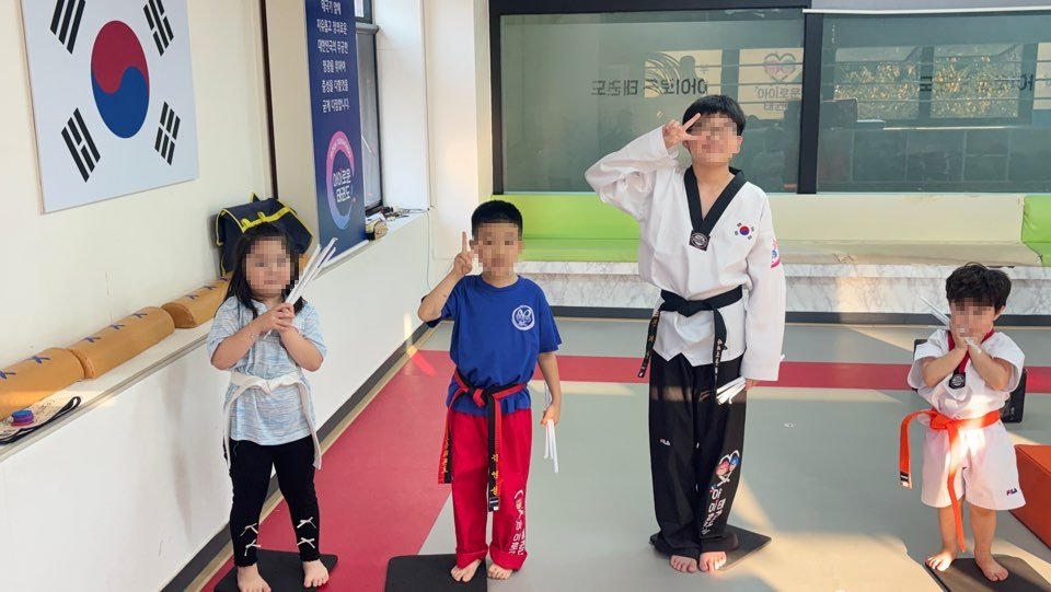 아이로운 태권도 격파 심사 준비